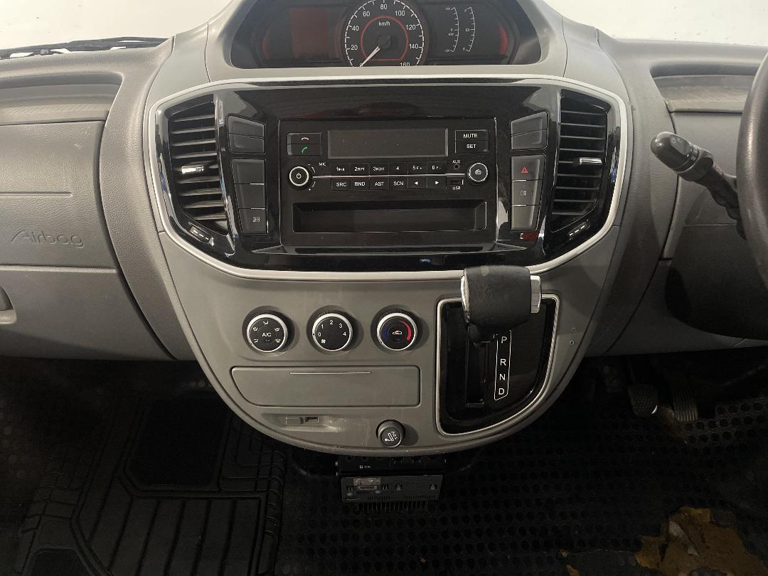 Photo '18' of LDV EV80