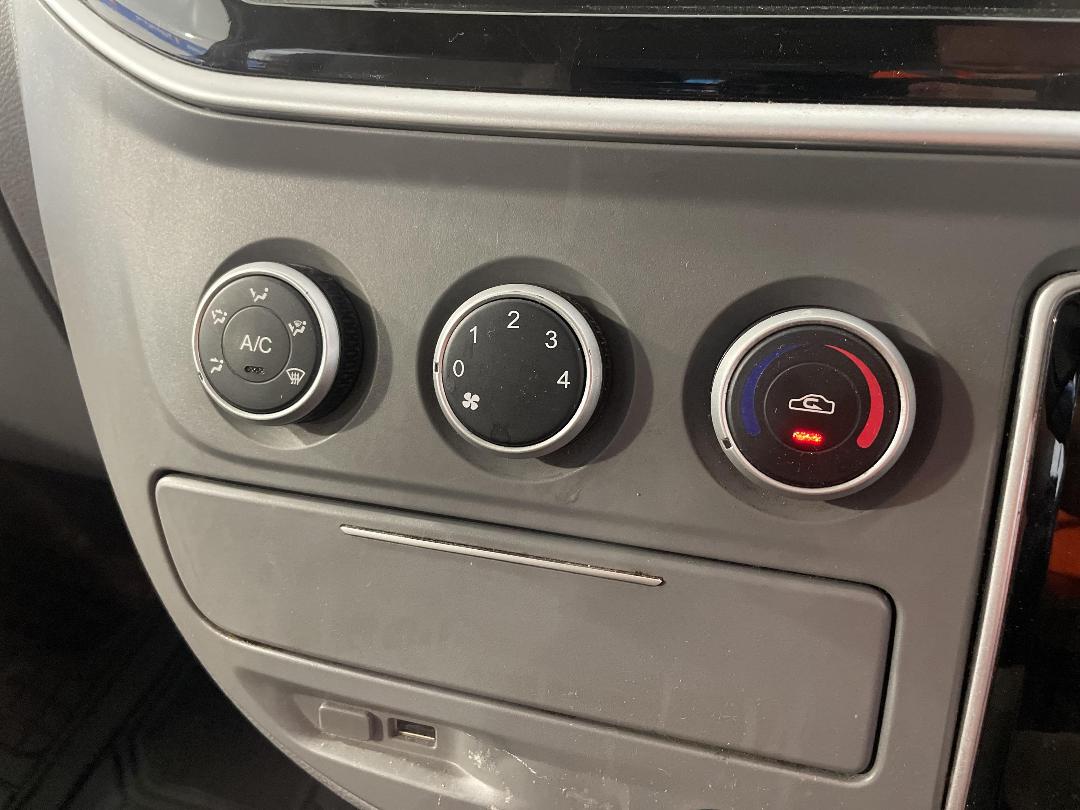 Photo '29' of LDV EV80