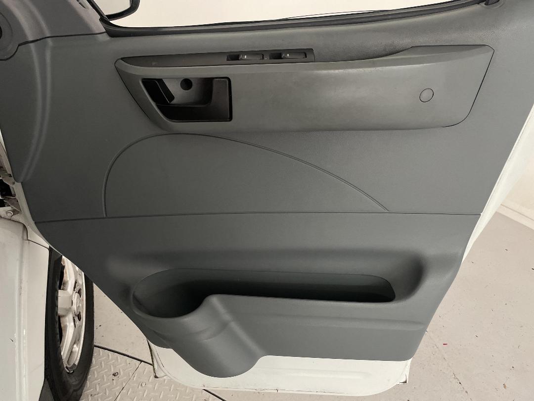 Photo '15' of LDV EV80