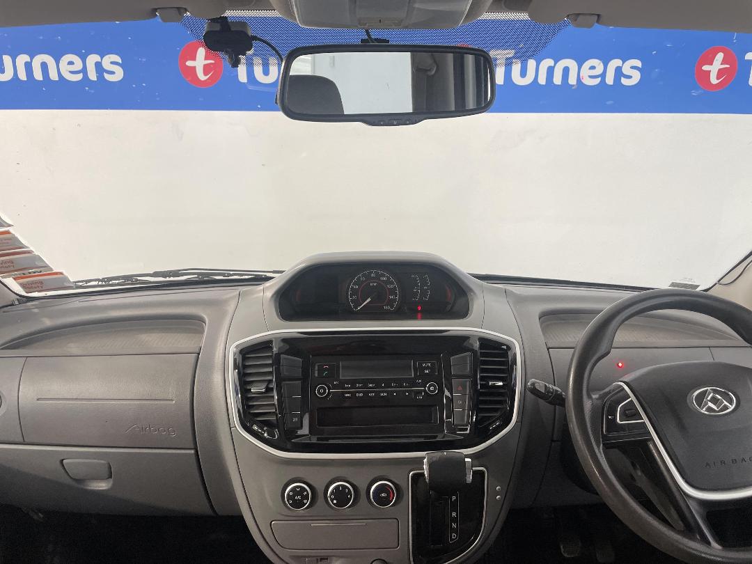 Photo '17' of LDV EV80