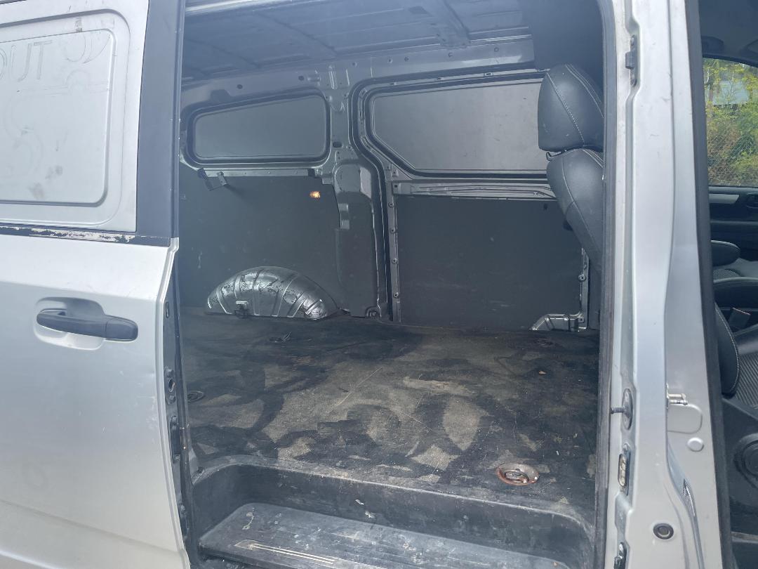 Photo '13' of LDV G10 Cargo Diesel Manual Photo '13' of LDV G10 Cargo Diesel Manual