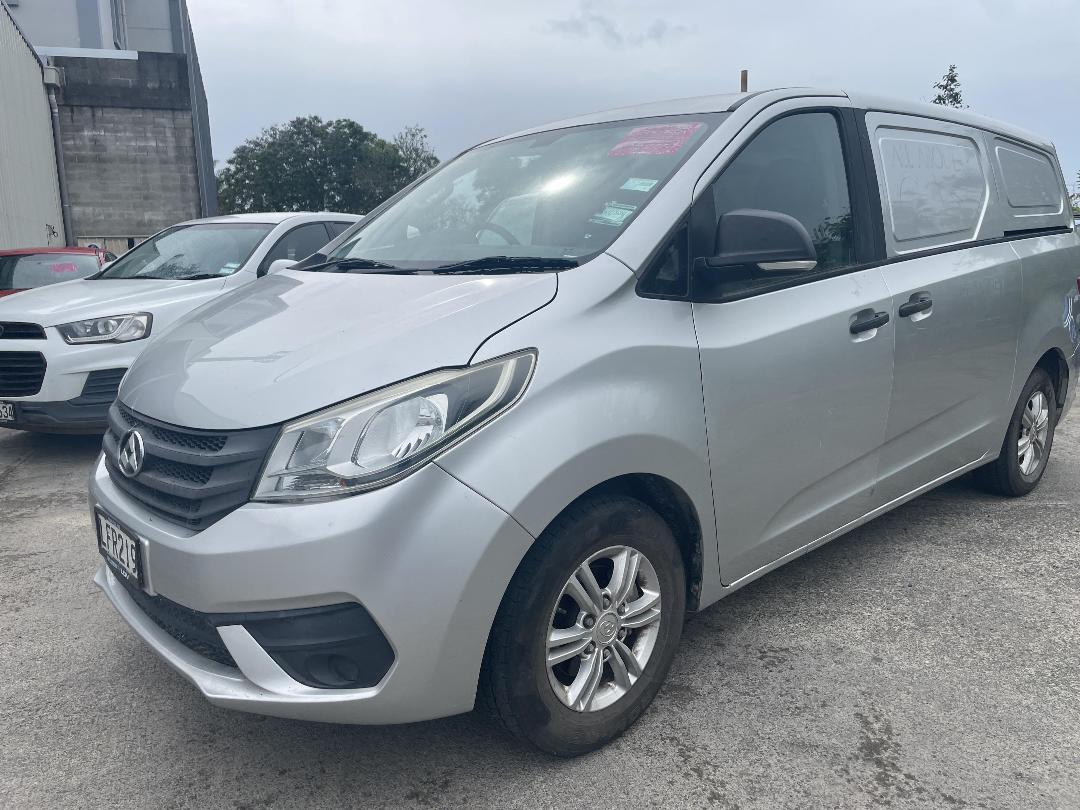 Photo '9' of LDV G10 Cargo Diesel Manual Photo '9' of LDV G10 Cargo Diesel Manual