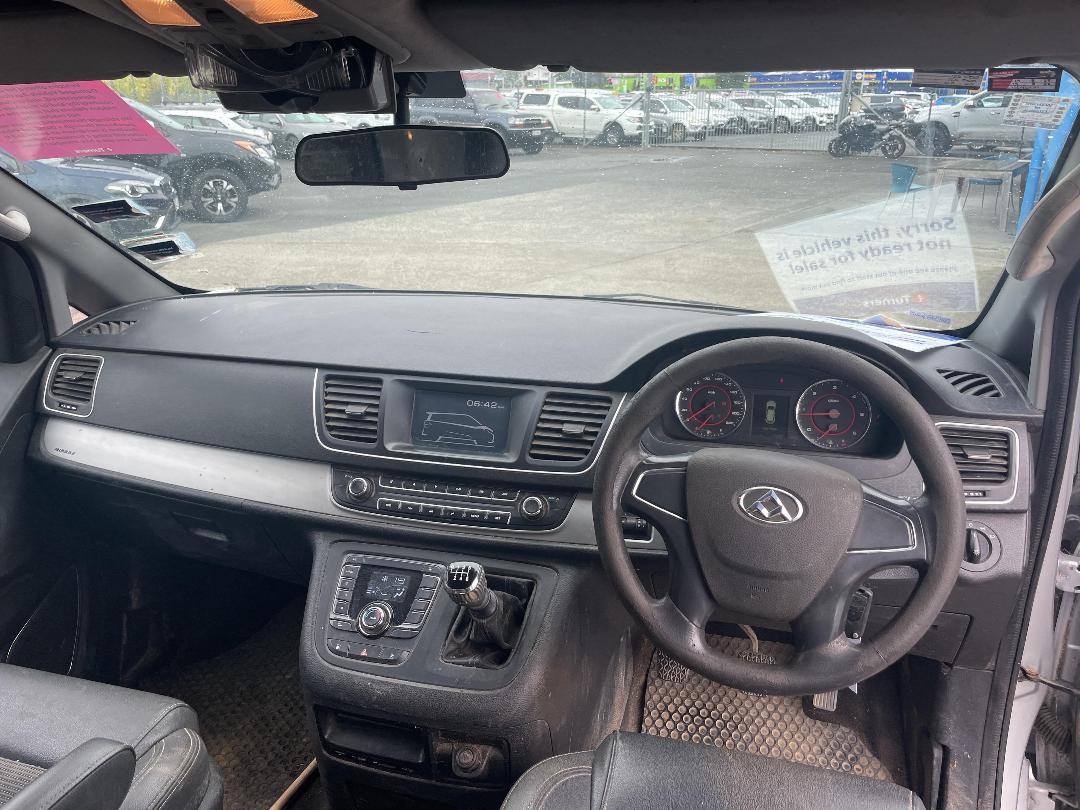 Photo '14' of LDV G10 Cargo Diesel Manual Photo '14' of LDV G10 Cargo Diesel Manual