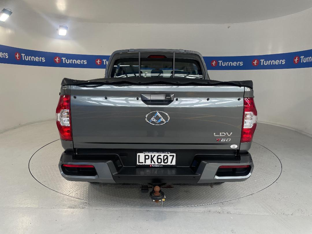 Photo '6' of LDV T60