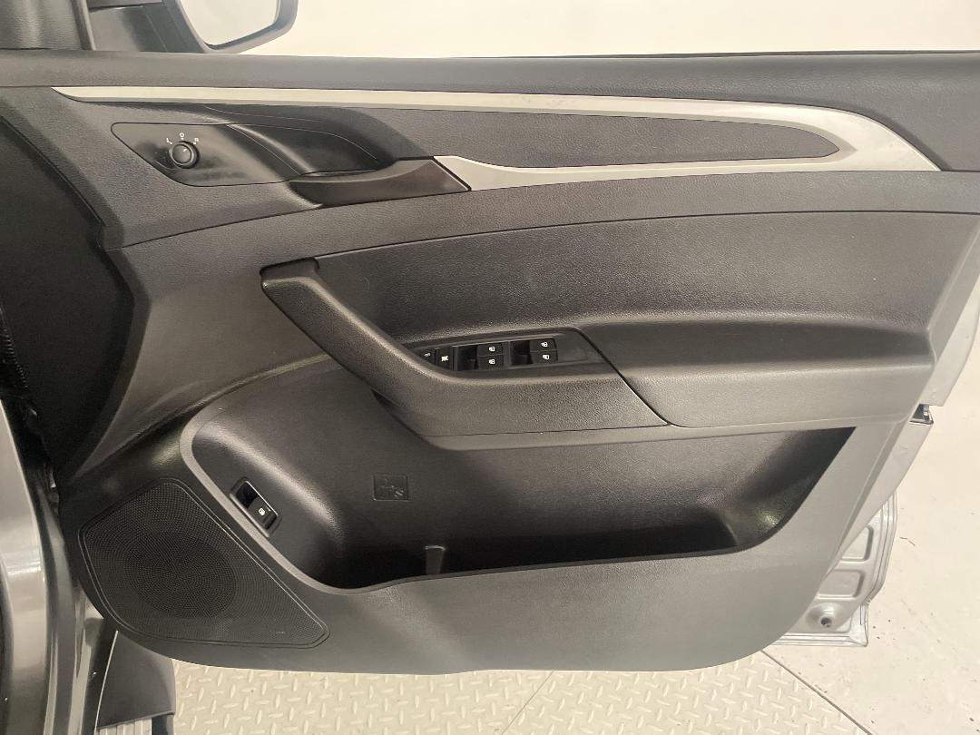 Photo '15' of LDV T60