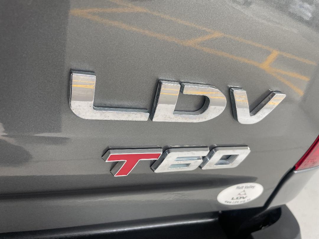 Photo '37' of LDV T60