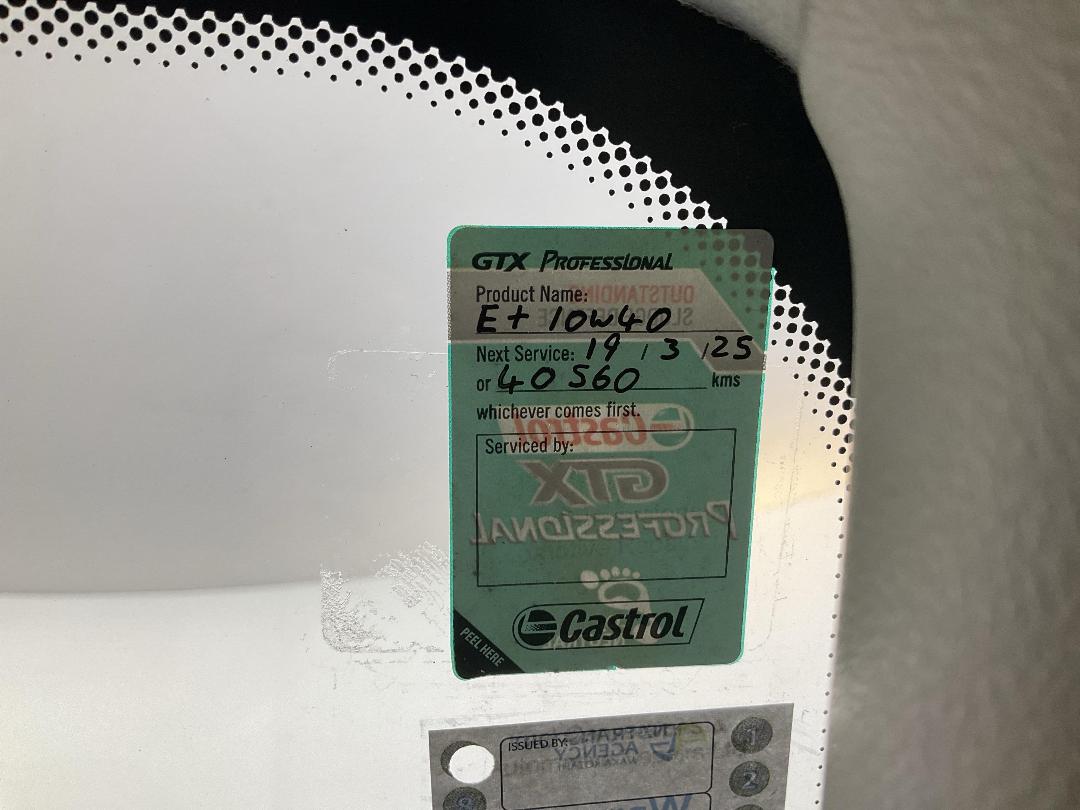 Photo '22' of LDV V80 11 Seat AMT