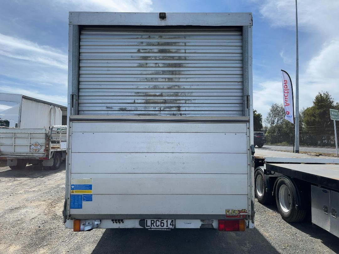 Photo '4' of LDV V80 CAB CHS AMT 2.5D/6AM Box Body