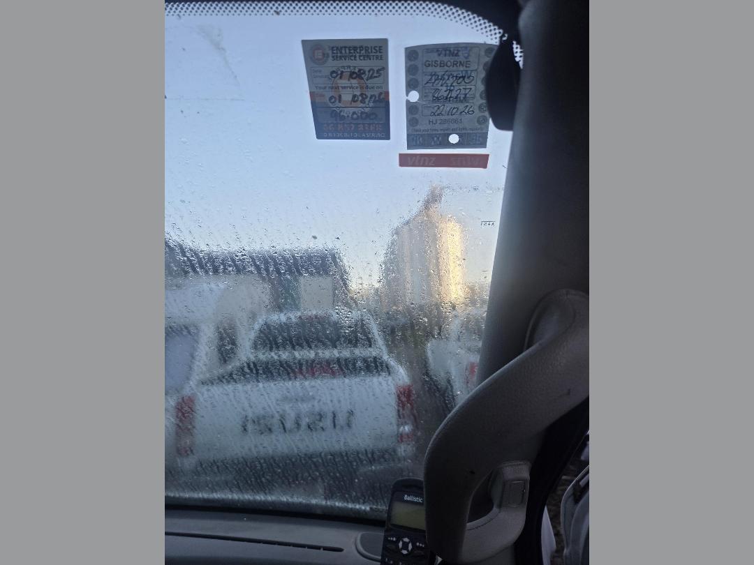 Photo '10' of LDV V80 Bigger MAN Photo '10' of LDV V80 Bigger MAN