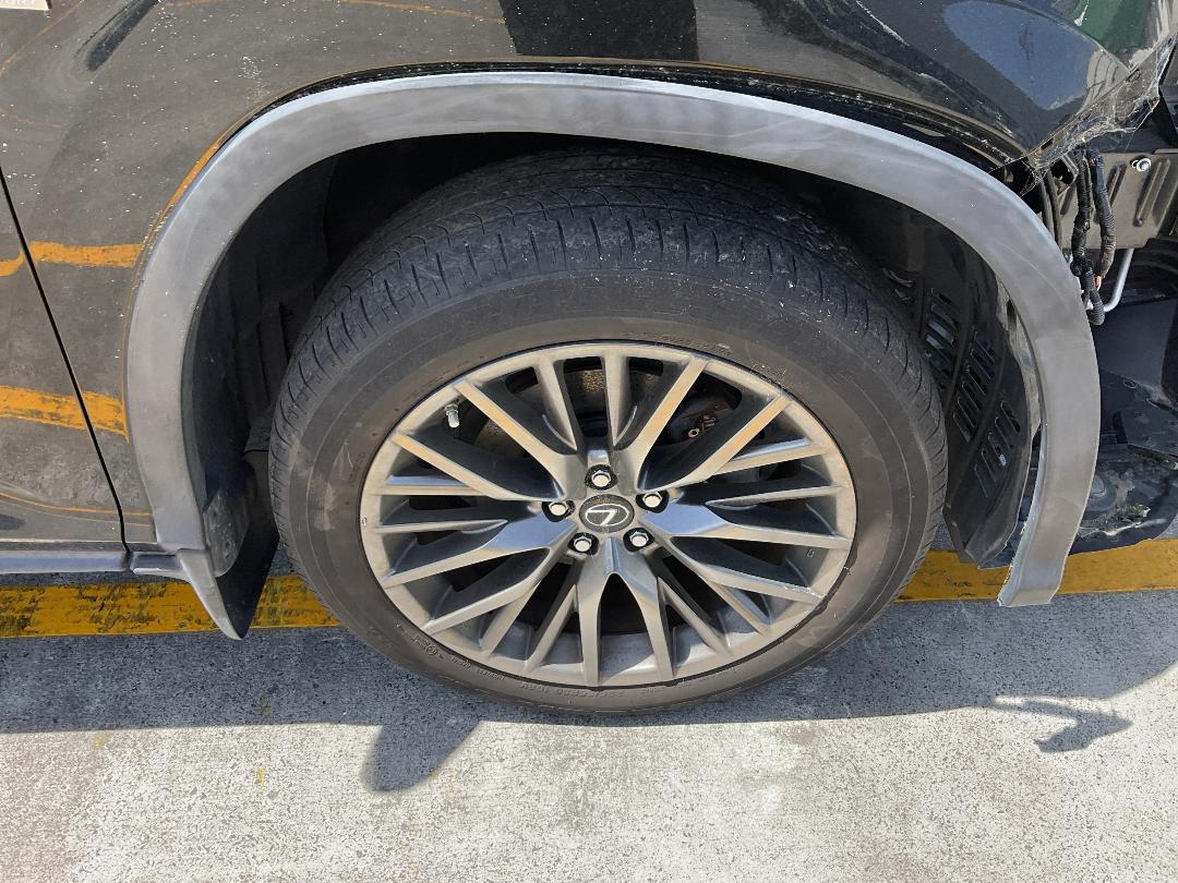 Photo '26' of Lexus RX450H F Sport