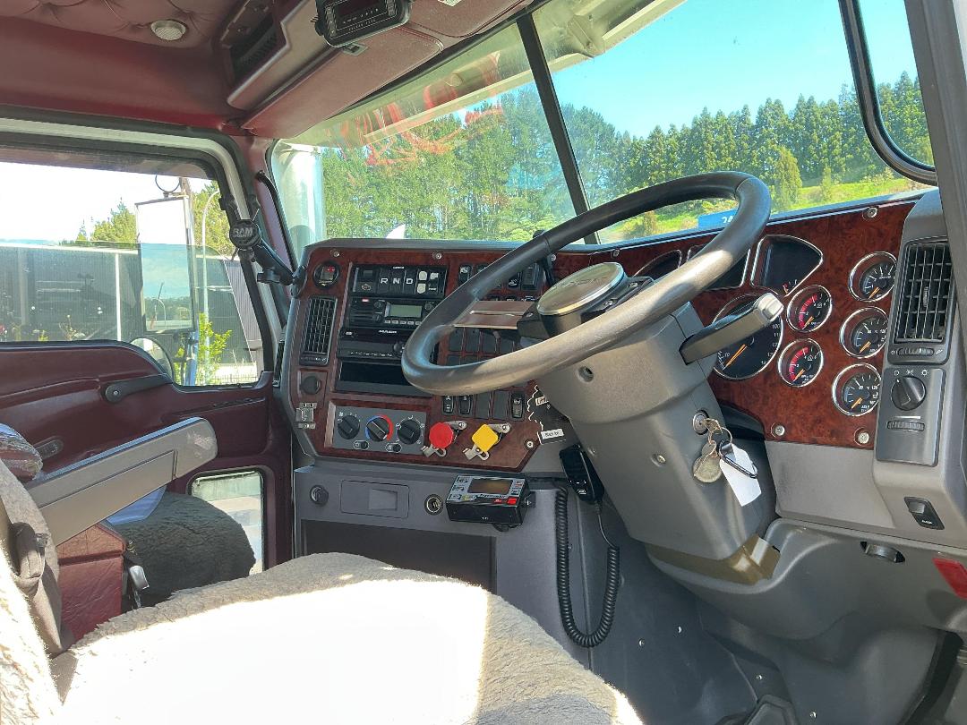 Photo '11' of Mack TRIDENT Logger