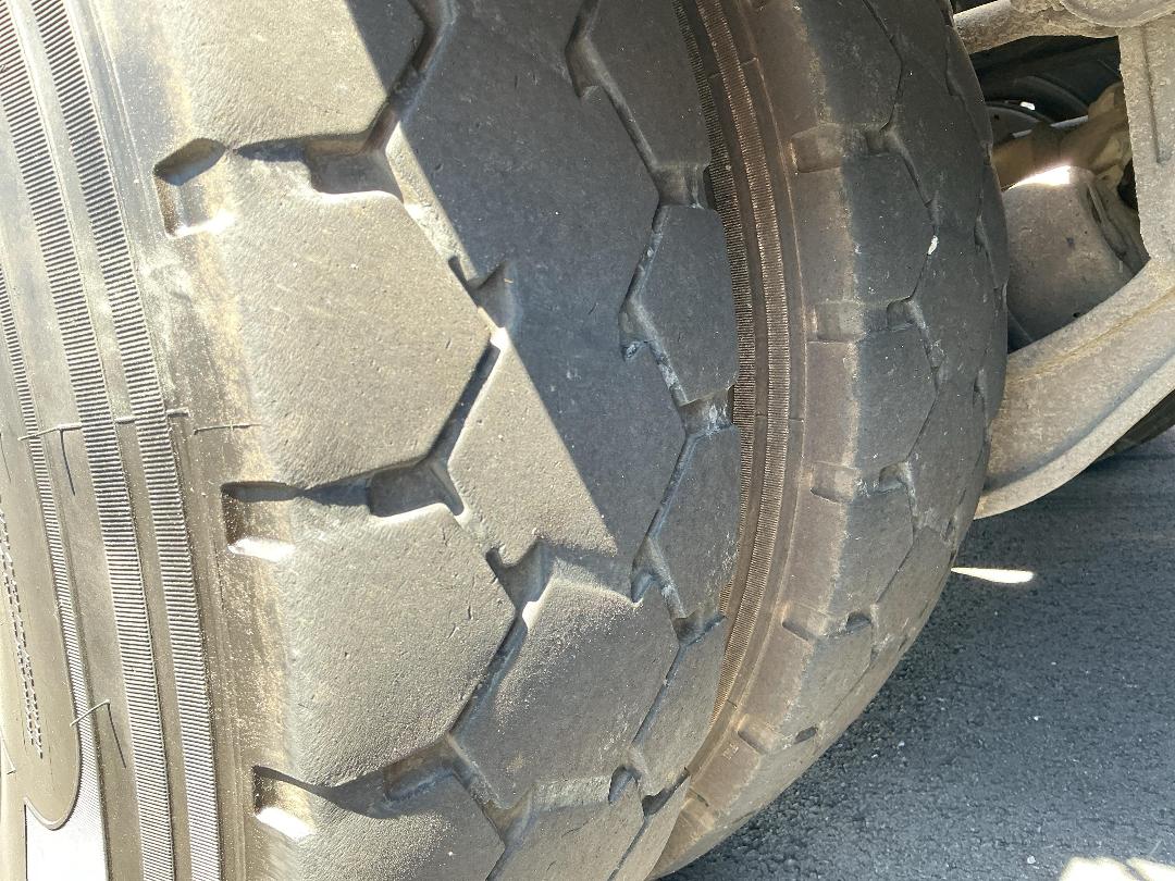 Photo '34' of Mack TRIDENT Logger