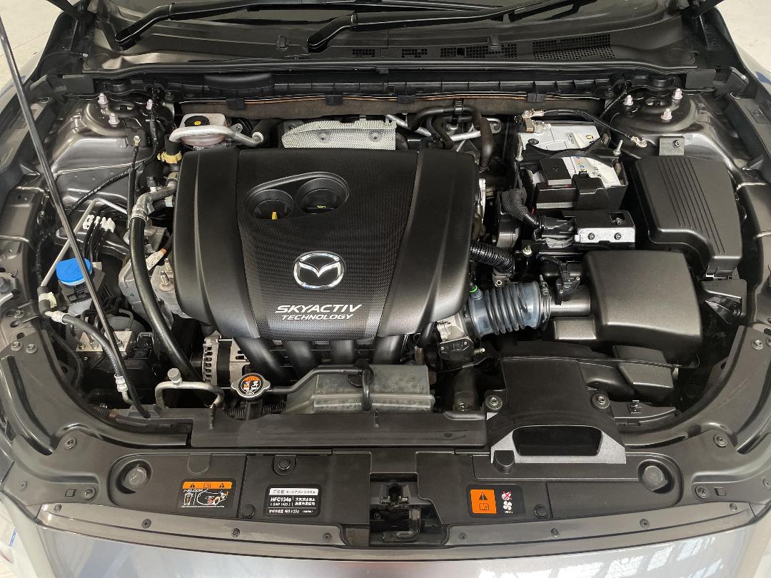 Photo '13' of Mazda Atenza