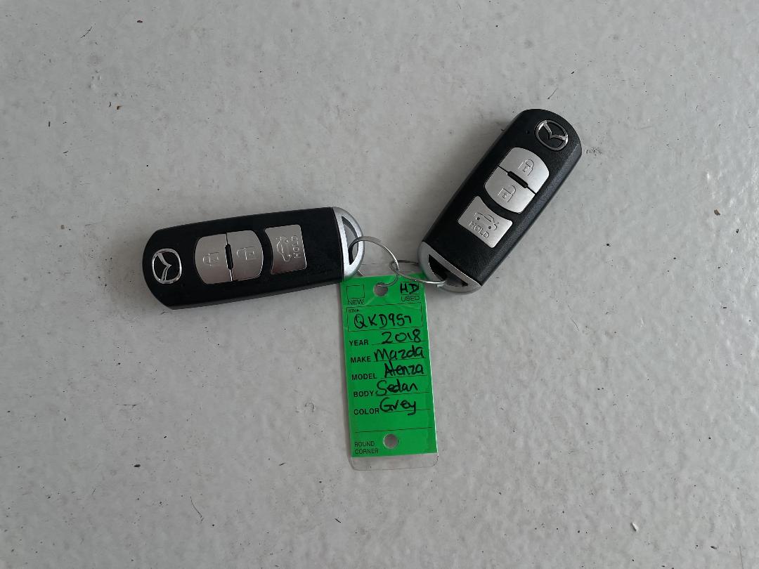 Photo '22' of Mazda Atenza