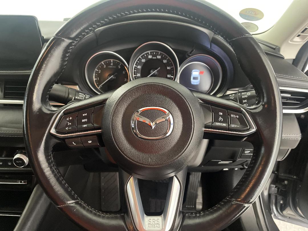 Photo '28' of Mazda Atenza