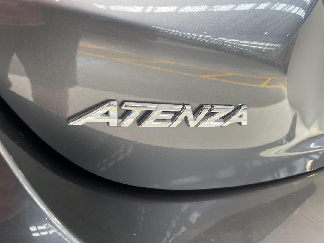 Photo '36' of Mazda Atenza