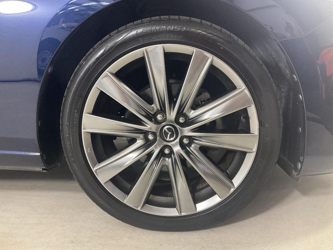 Photo '9' of Mazda Atenza