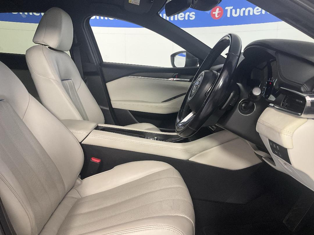 Photo '16' of Mazda Atenza