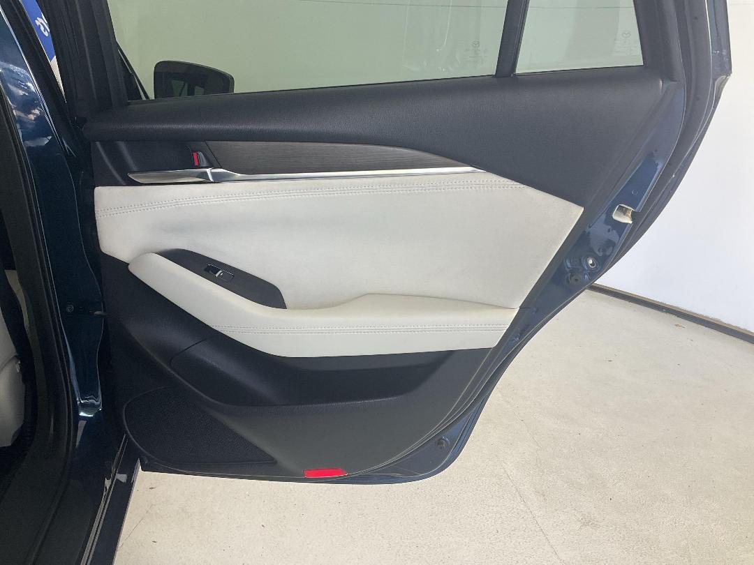 Photo '19' of Mazda Atenza