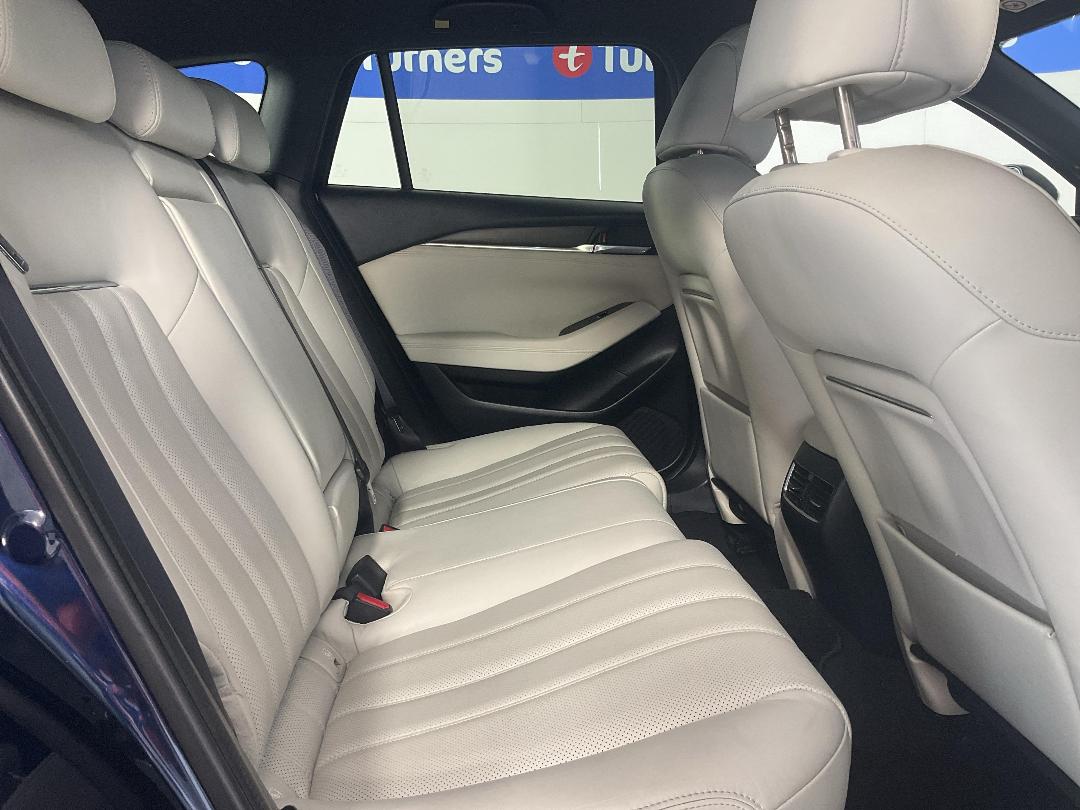 Photo '20' of Mazda Atenza