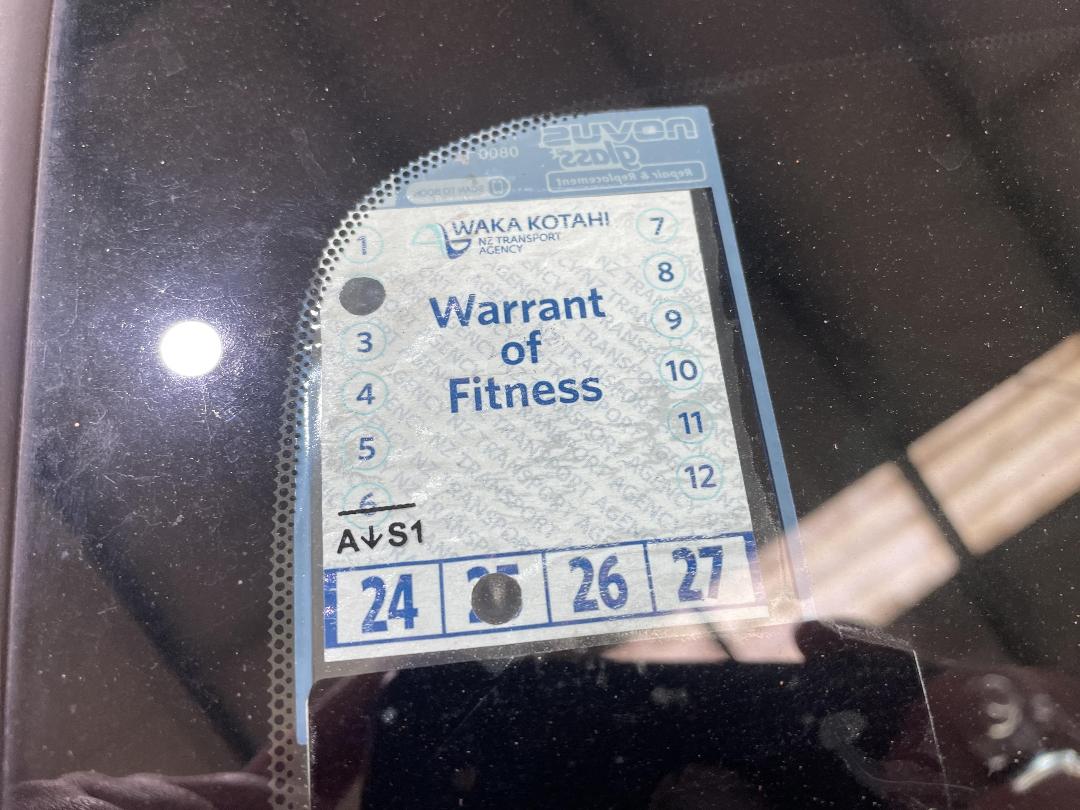 Photo '12' of Mazda Axela Photo '12' of Mazda Axela