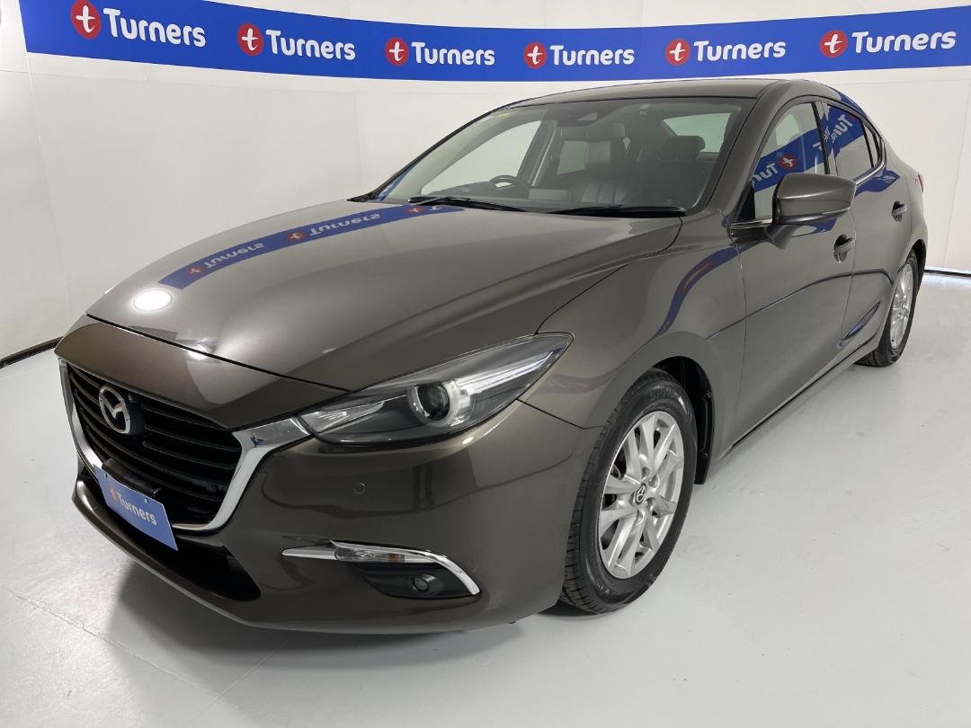 Photo '4' of Mazda Axela