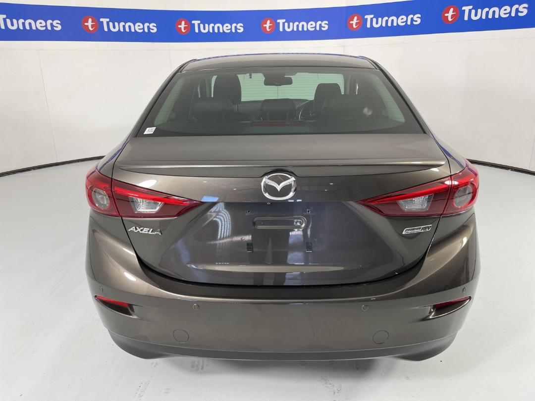 Photo '6' of Mazda Axela