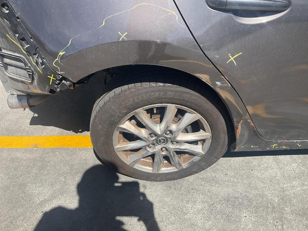 Photo '19' of Mazda Axela