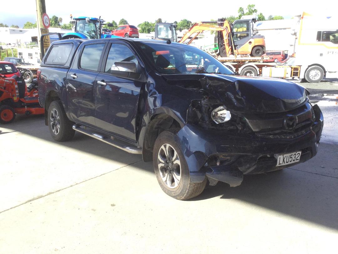 Photo '12' of Mazda Bt-50 LTD D/C W/S Photo '12' of Mazda Bt-50 LTD D/C W/S