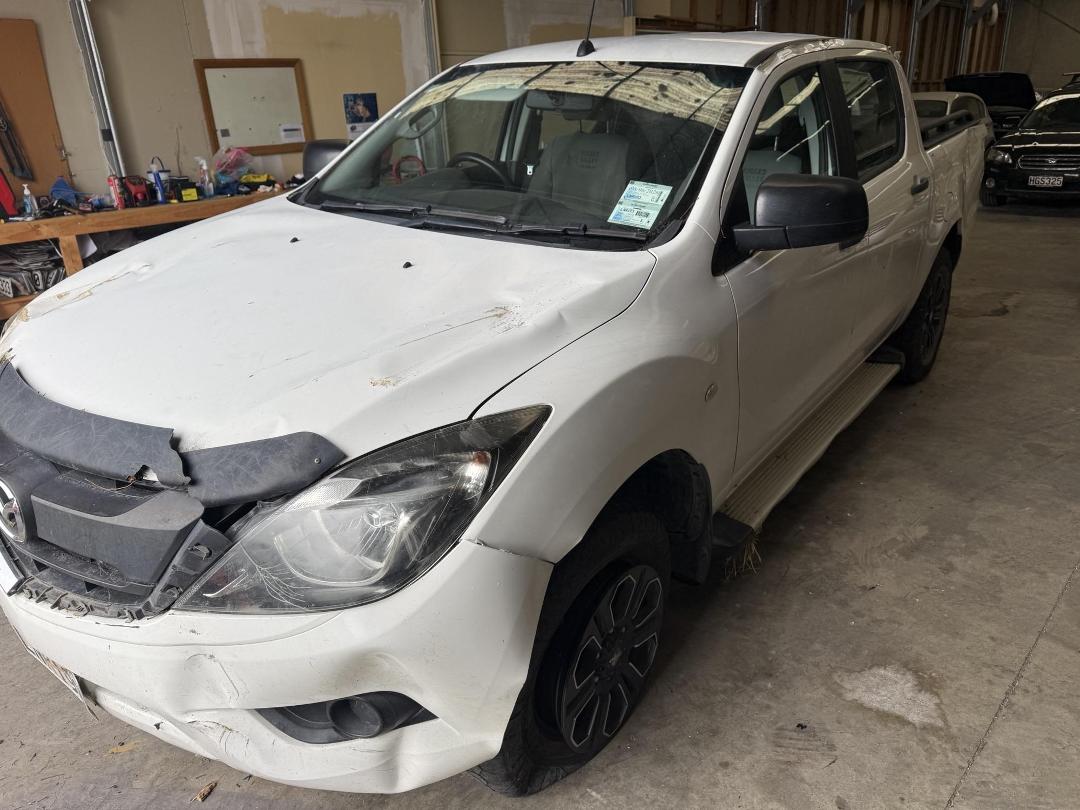 Photo '5' of Mazda Bt-50 GLX D/C W/S