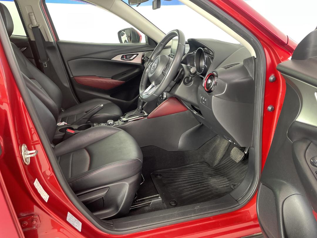 Photo '16' of Mazda CX-3 Photo '16' of Mazda CX-3