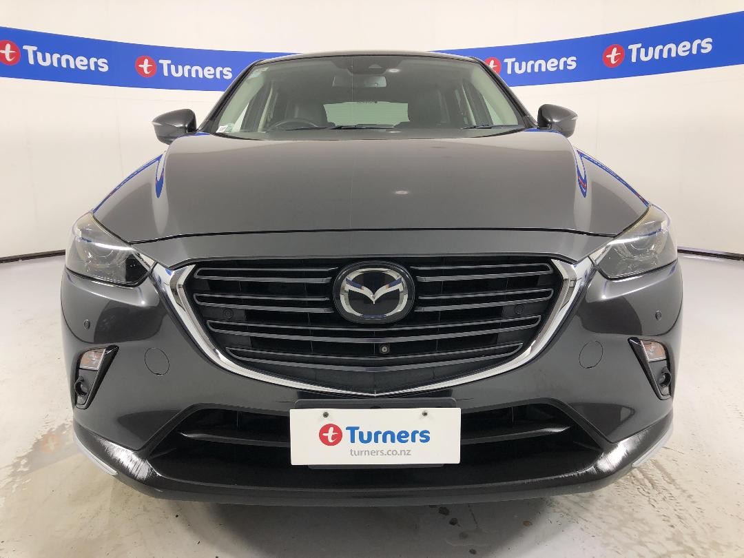 Photo '2' of Mazda CX-3