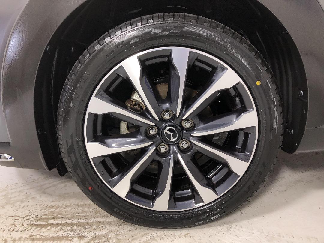 Photo '10' of Mazda CX-3