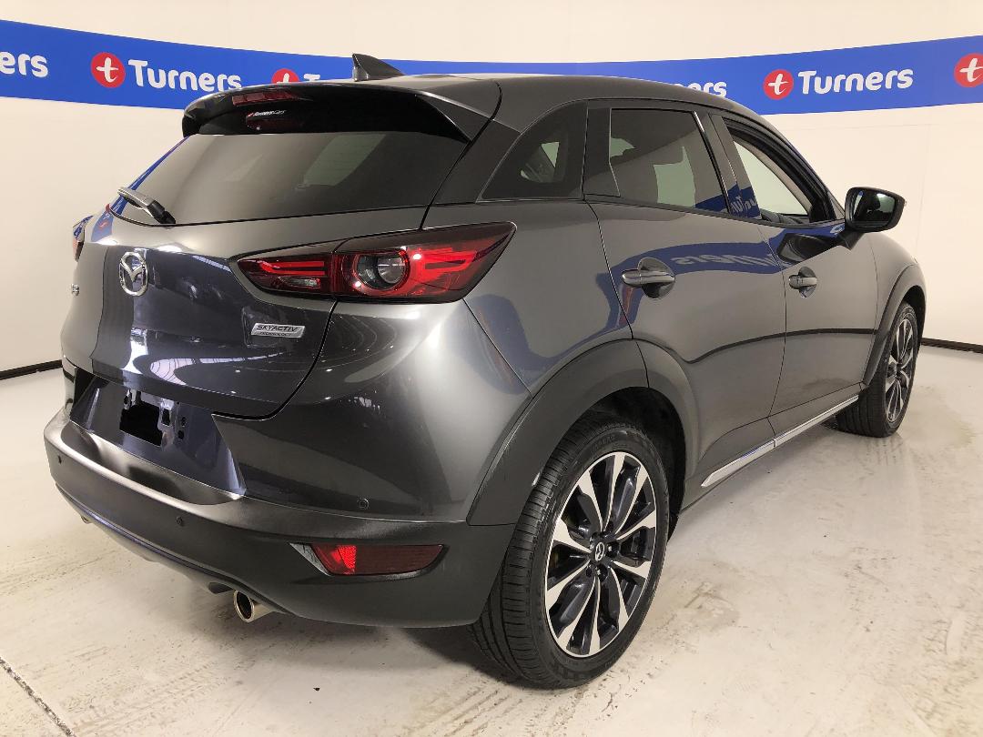 Photo '7' of Mazda CX-3