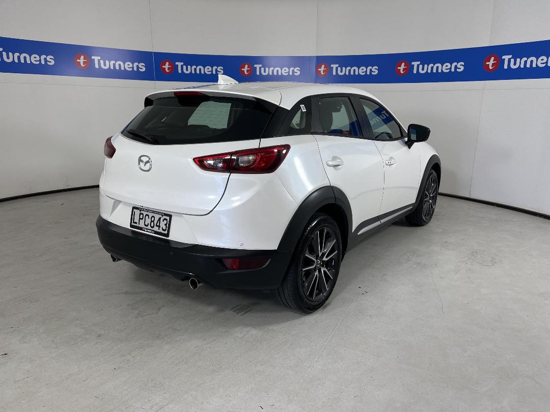 Photo '7' of Mazda CX-3