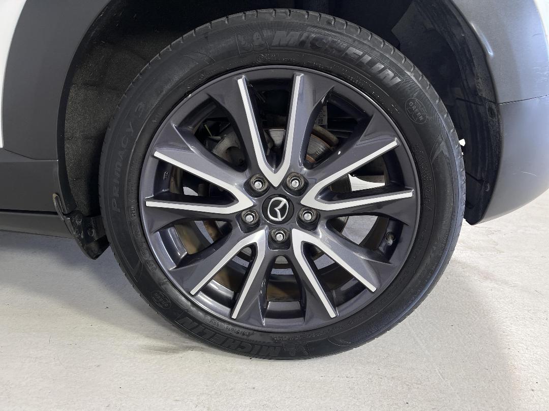 Photo '11' of Mazda CX-3