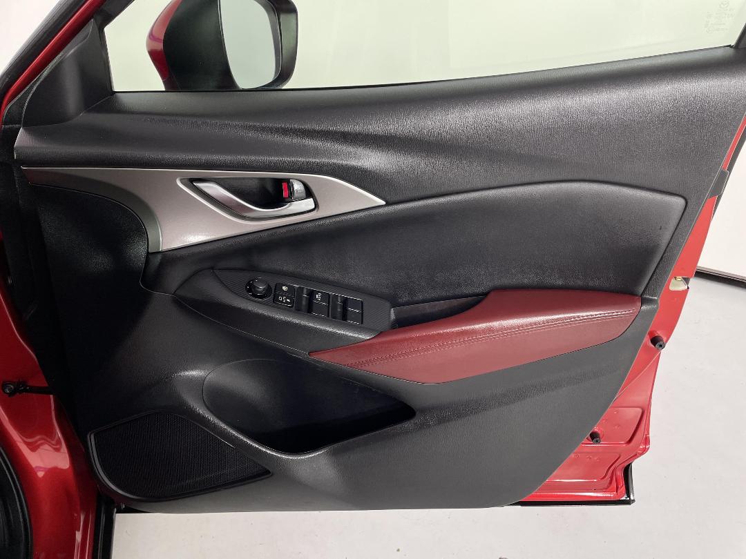 Photo '15' of Mazda CX-3