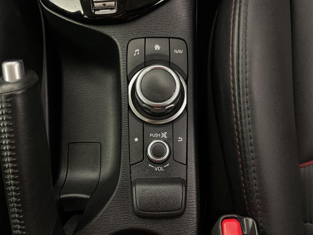 Photo '23' of Mazda CX-3