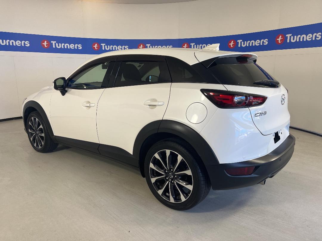 Photo '5' of Mazda CX-3 Photo '5' of Mazda CX-3