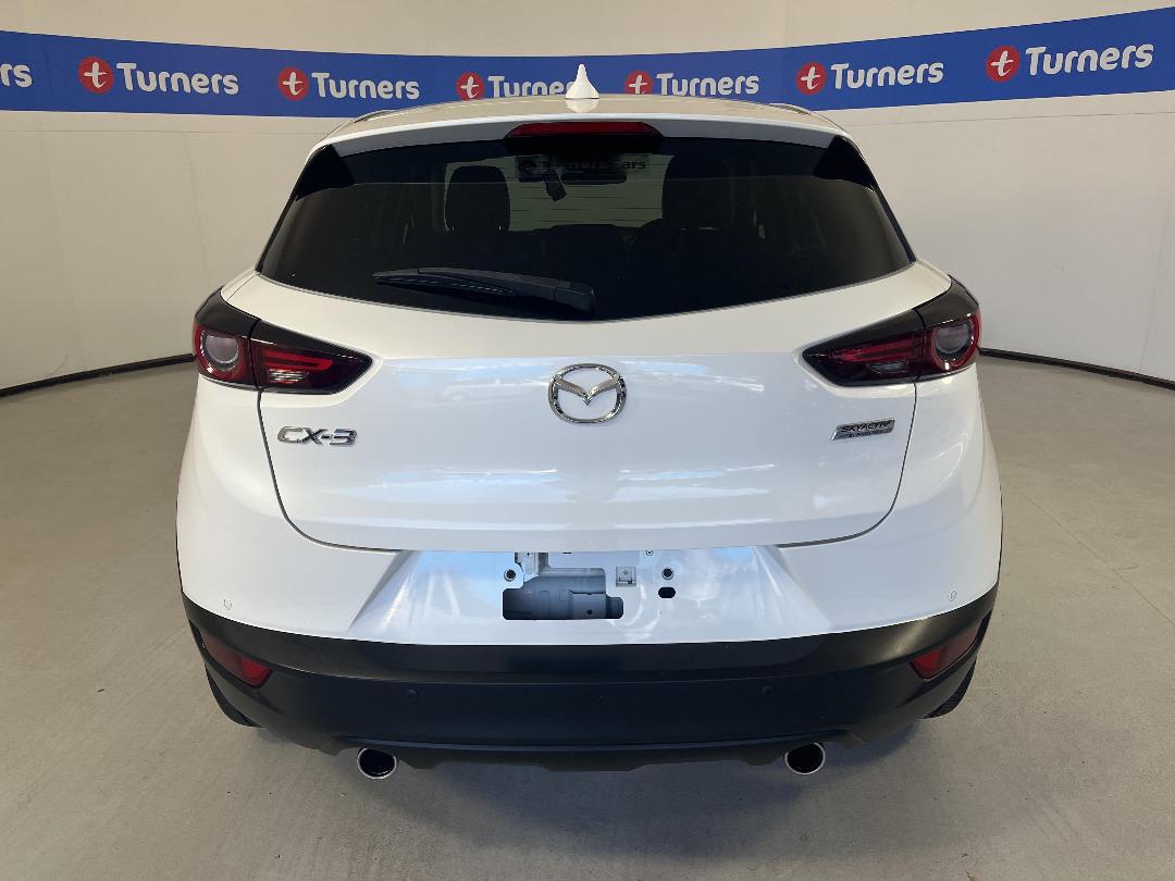 Photo '6' of Mazda CX-3 Photo '6' of Mazda CX-3