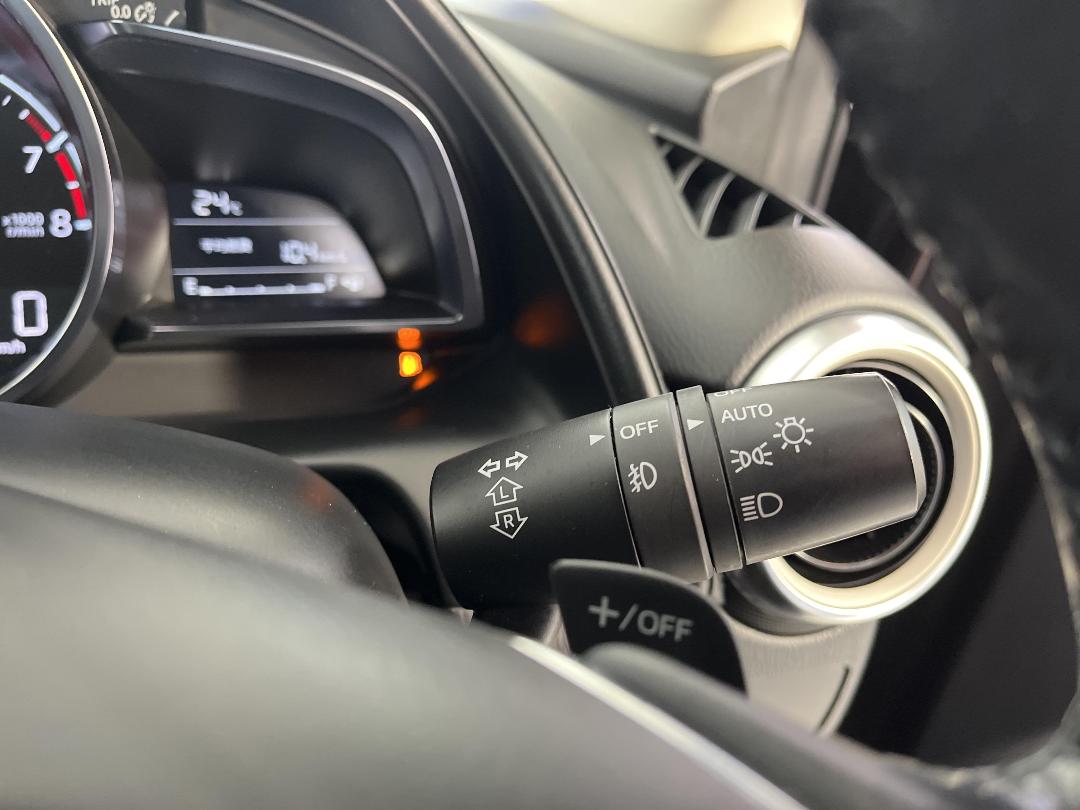 Photo '28' of Mazda CX-3