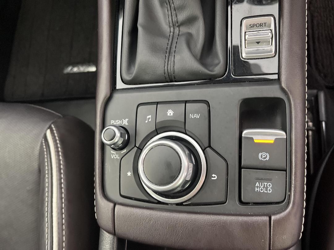 Photo '30' of Mazda CX-3