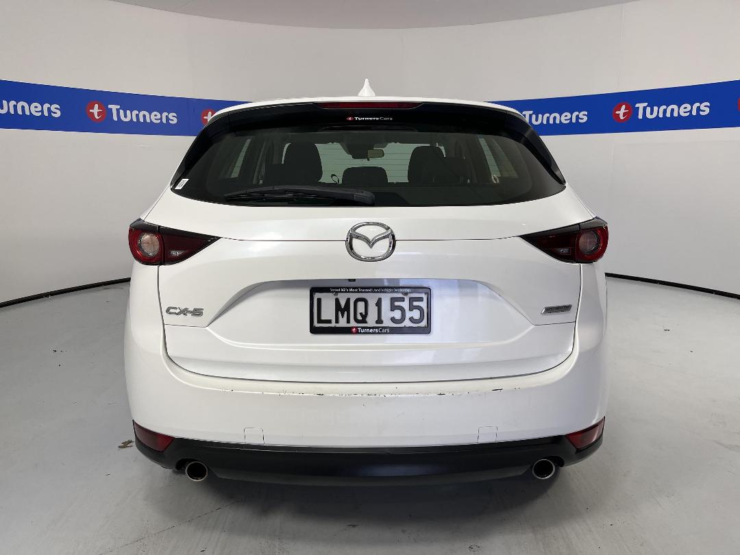 Photo '6' of Mazda CX-5 Photo '6' of Mazda CX-5