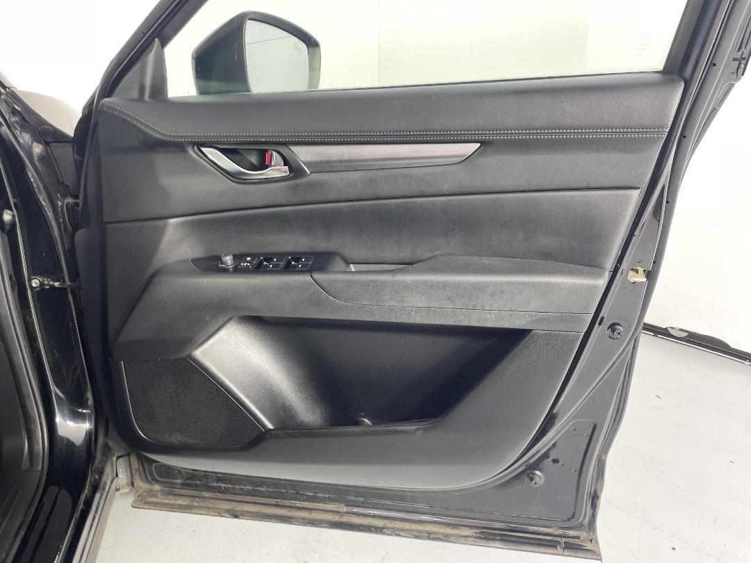 Photo '15' of Mazda CX-5