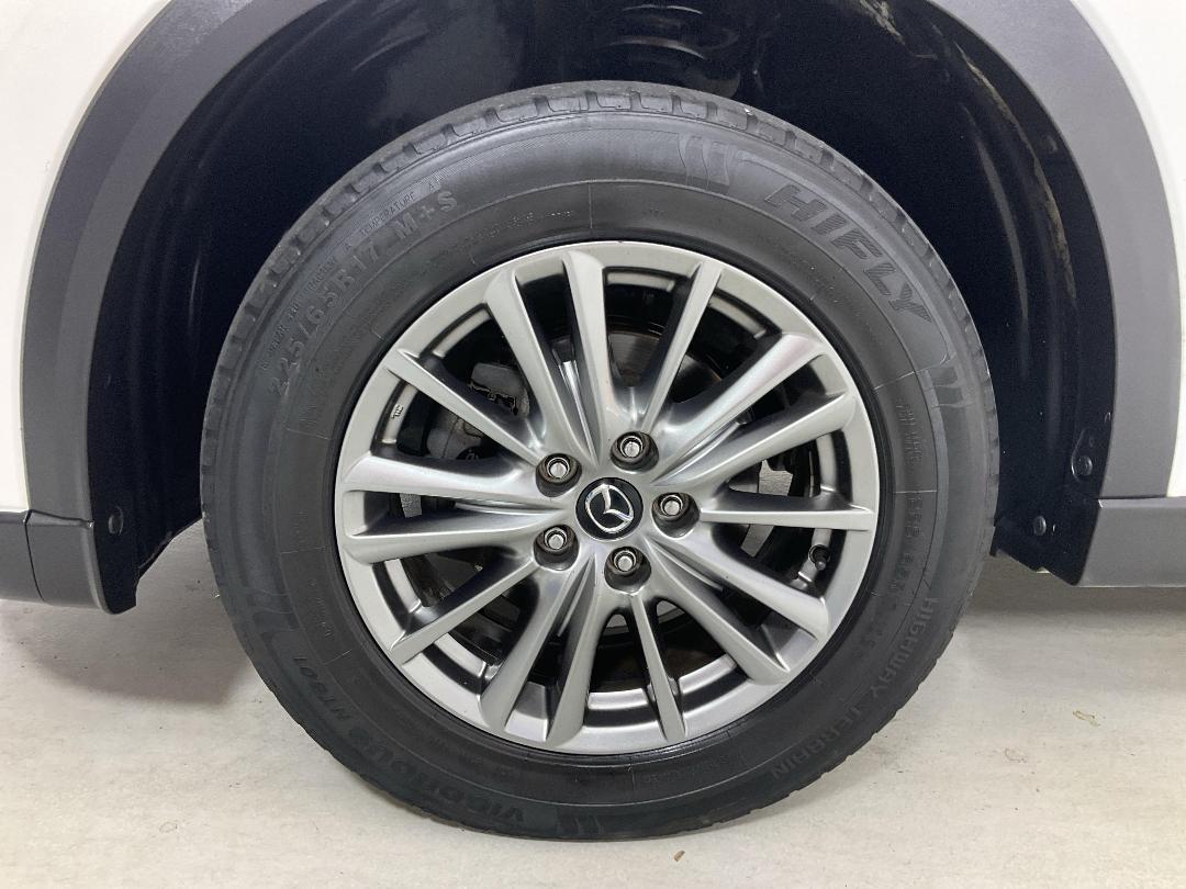 Photo '10' of Mazda CX-5