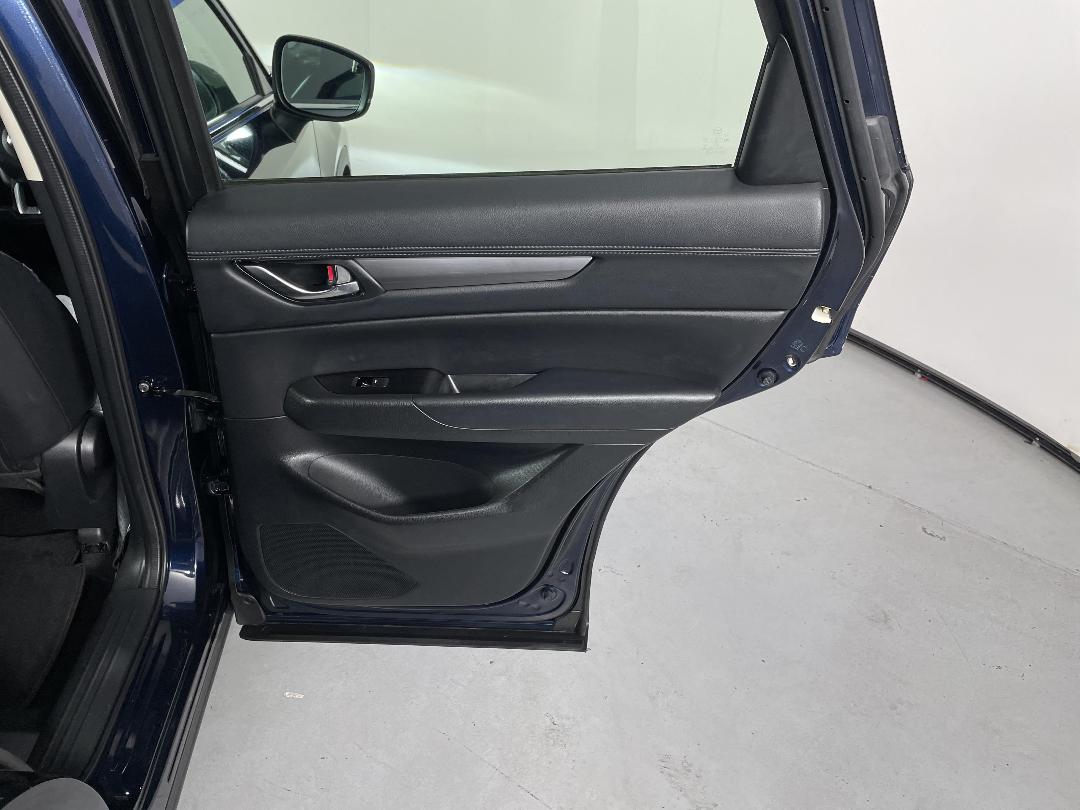 Photo '19' of Mazda CX-5