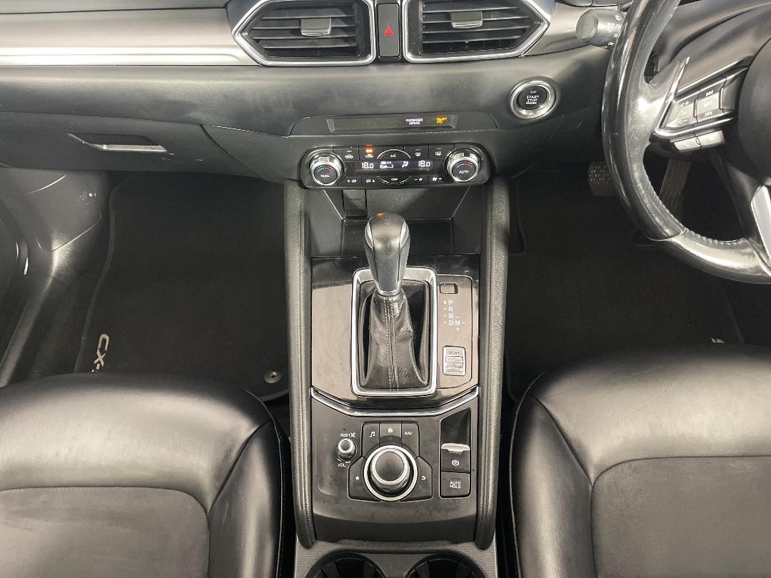 Photo '18' of Mazda CX-5