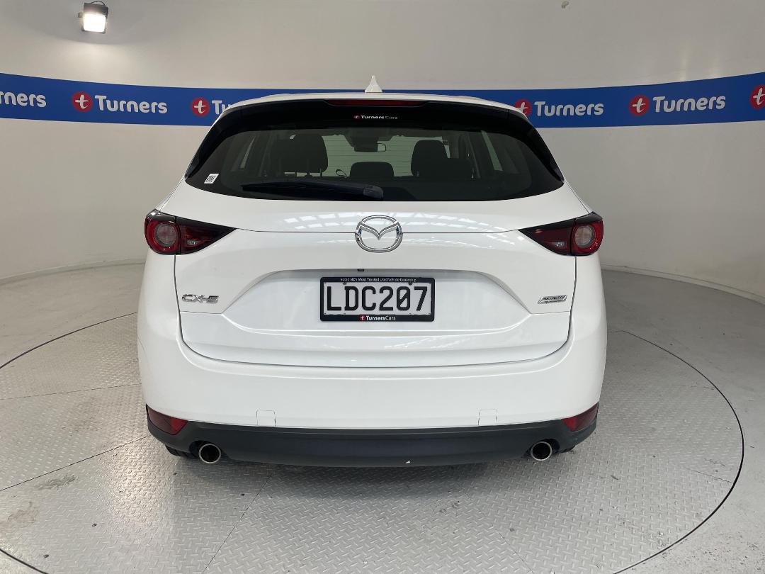 Photo '6' of Mazda CX-5