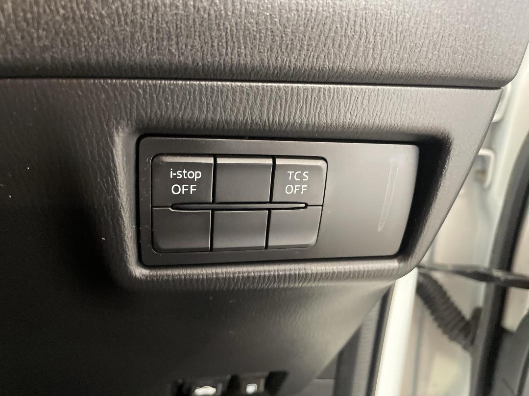 Photo '24' of Mazda CX-5