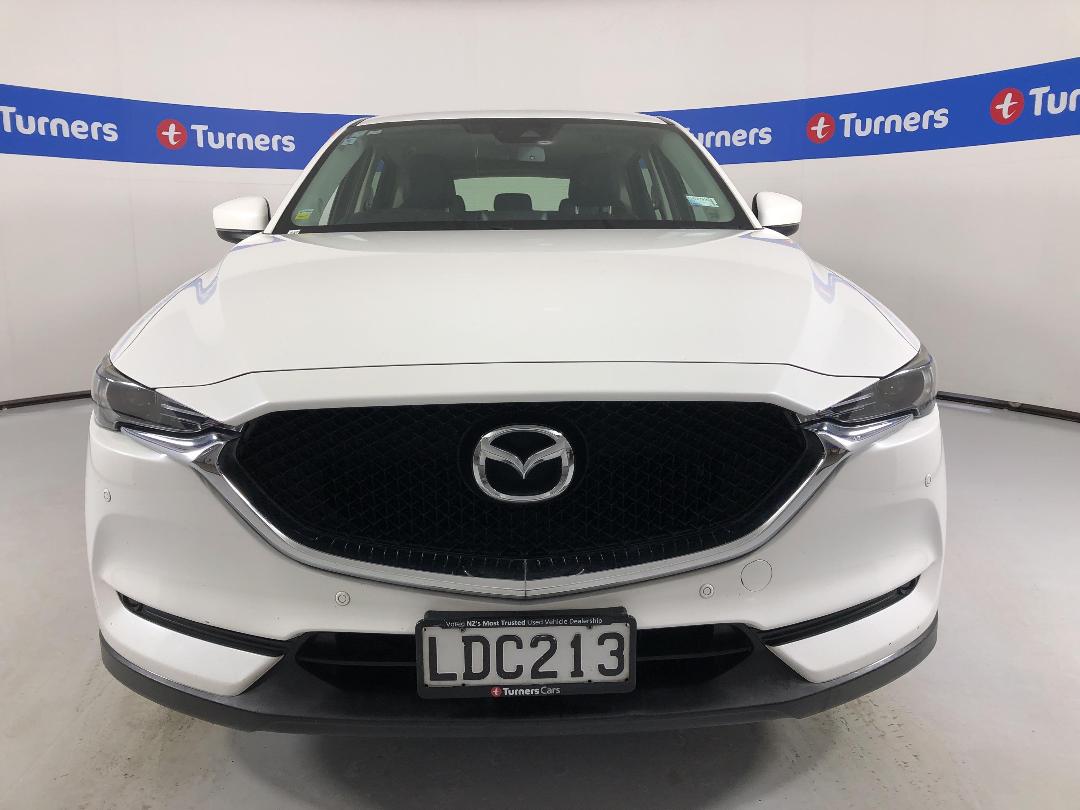 Photo '2' of Mazda CX-5